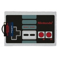 FELPUDO NINTENDO MANDO NES PYRAMID REDSTRING GP85121 (Espera 4 dias)